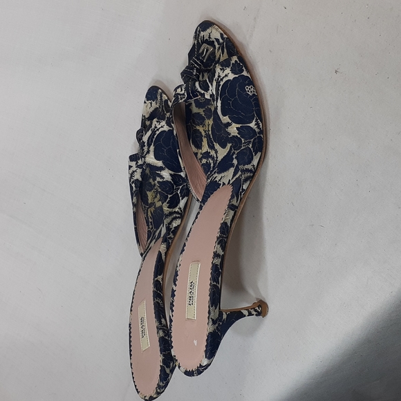 Vintage Y2K blue and white floral print Prada mule heels size 37.5 size 7.5 - Picture 7 of 10